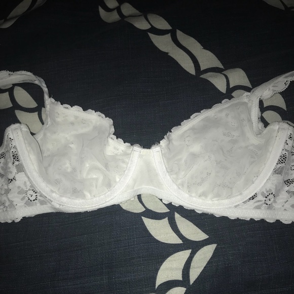 2 Aerie Bras - Picture 3 of 3